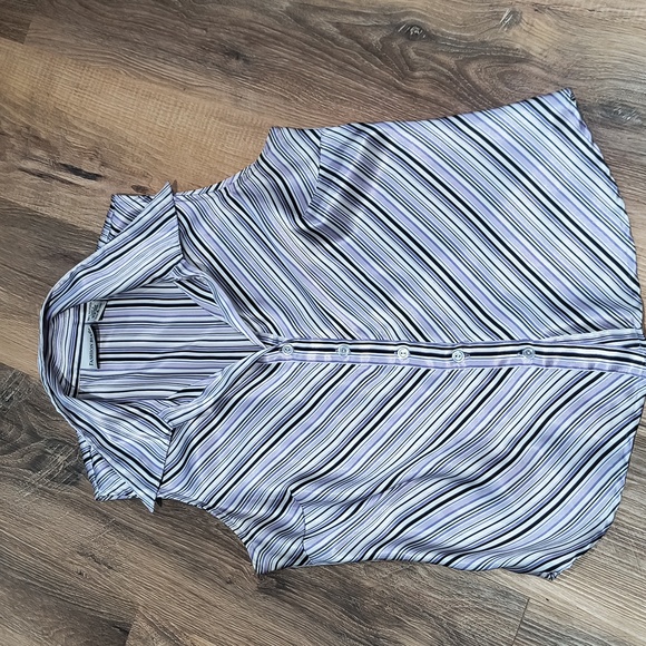 Shirt Bundle - Picture 3 of 3